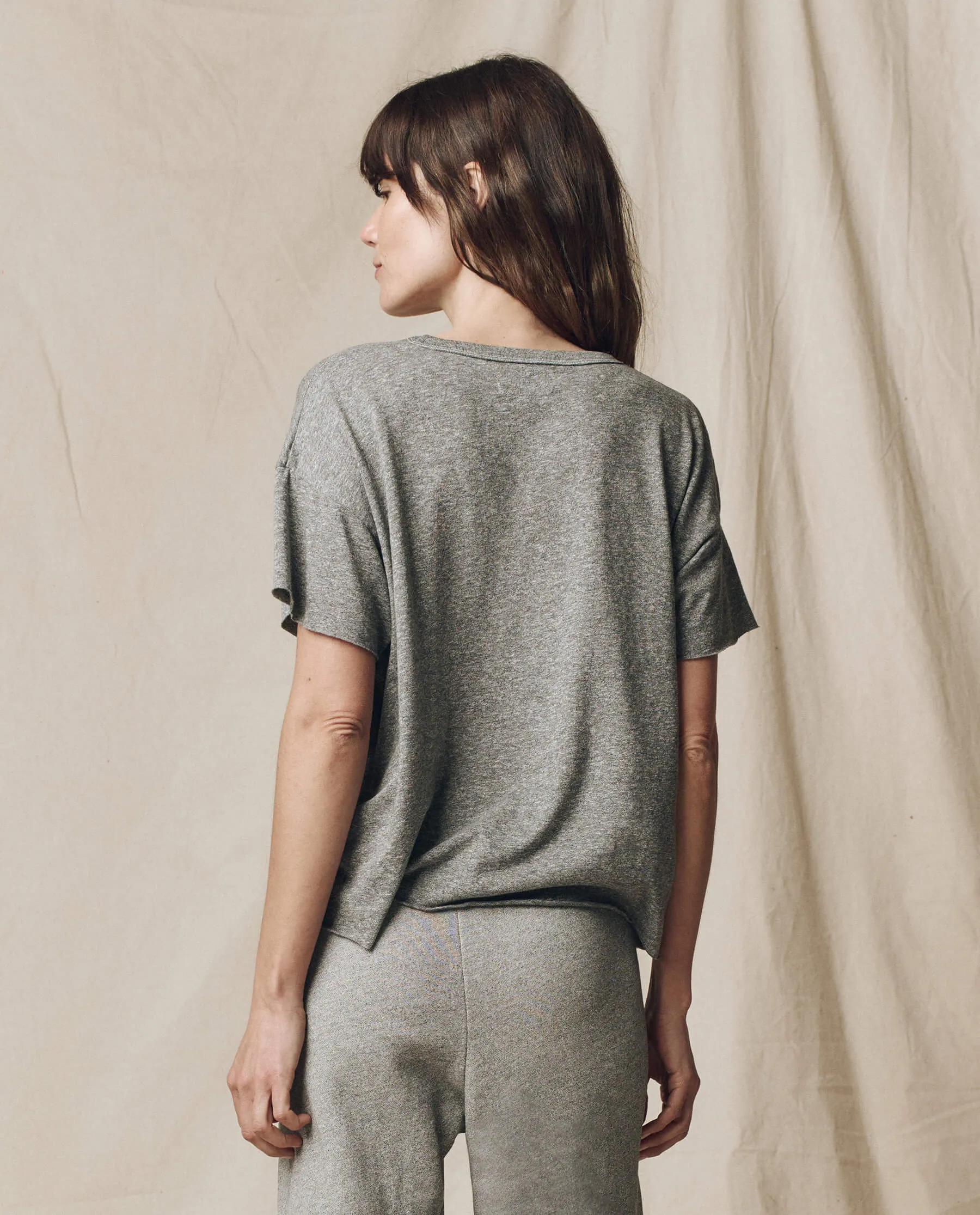 The Crop Tee. Solid -- Heather Grey