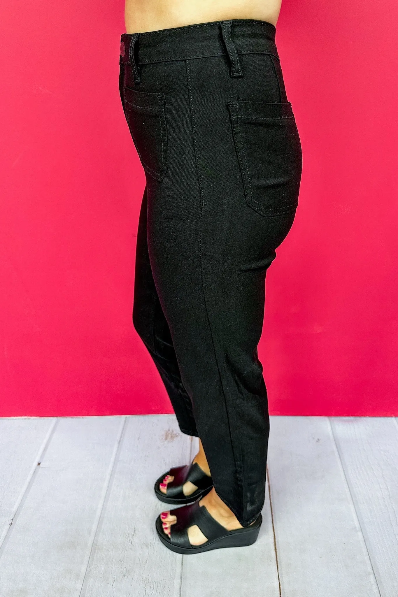 YMI Hyperstretch Patch Pocket Cropped Straight Leg Pants in Black